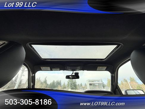 Used 2016 Lincoln Navigator L Reserve image 13