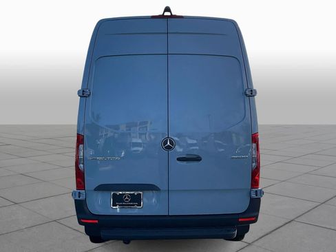 New 2026 Mercedes-Benz Sprinter 2500 image 4