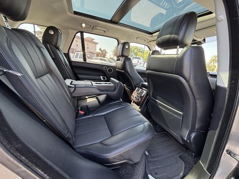 Used 2017 Land Rover Range Rover HSE AWD/4WD image 16