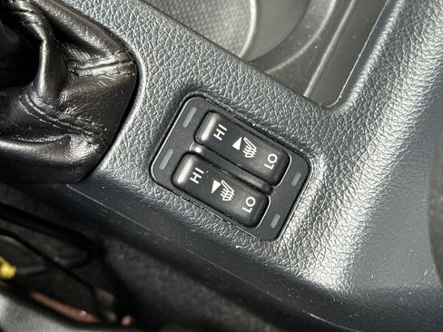 Used 2015 Subaru Crosstrek 2.0i Premium image 20