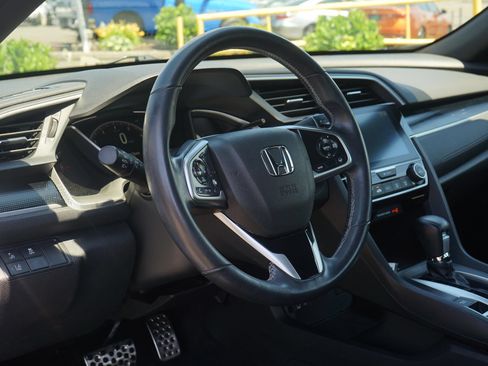 Used 2019 Honda Civic Sport image 17