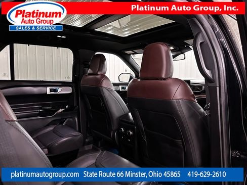 Used 2021 Ford Explorer Platinum w/ Equipment Group 601A AWD/4WD image 46