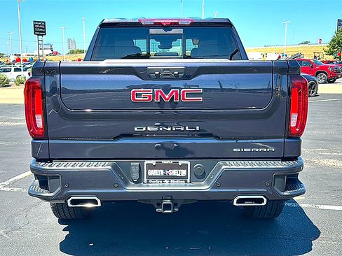 Used 2024 GMC Sierra 1500 Denali w/ Denali Reserve Package AWD/4WD image 7