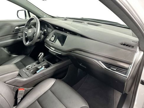 Used 2023 Cadillac XT4 Sport image 29
