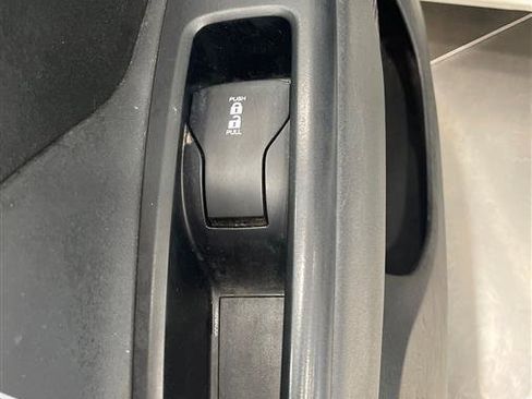Used 2021 RAM ProMaster City Tradesman FWD image 23