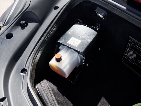 Used 2022 Ferrari SF90 Stradale image 22