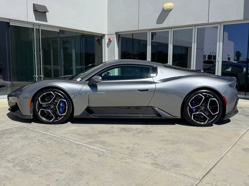 New 2023 Maserati MC20 Coupe RWD image 4