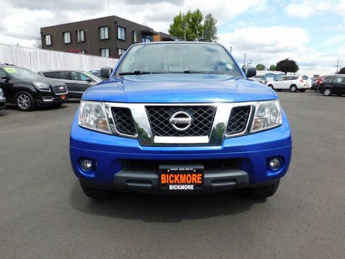 Used 2015 Nissan Frontier SV w/ SV Value Truck Package AWD/4WD image 18