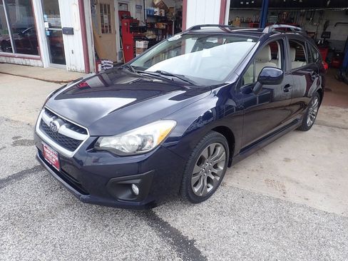Used 2014 Subaru Impreza 2.0i Sport Premium w/ Popular Package #1 AWD/4WD image 2