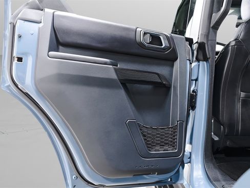 Used 2025 Ford Bronco Outer Banks image 29