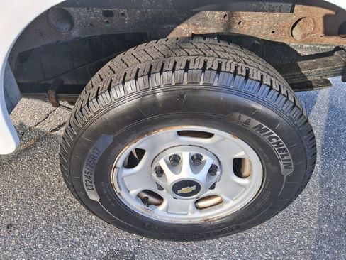 Used 2018 Chevrolet Silverado 2500 W/T w/ WT Fleet Convenience Package image 25