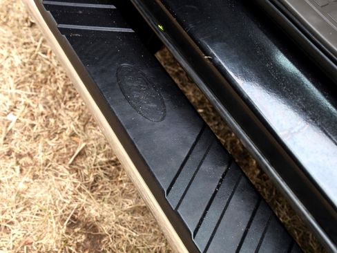 Used 2013 Ford F150 XLT w/ Luxury Equipment Group image 33