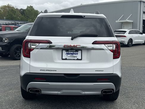 Certified 2023 GMC Acadia SLE w/ Driver Convenience Package AWD/4WD image 9