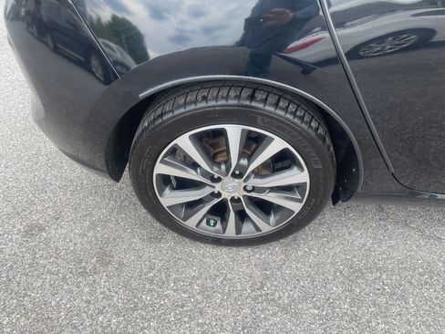 Used 2018 Hyundai Elantra GT FWD image 29