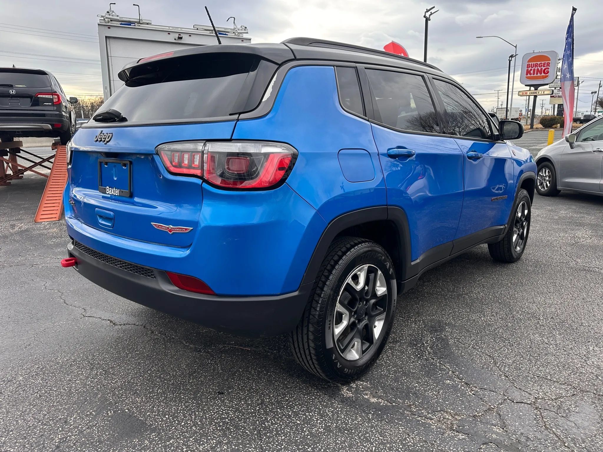 Used 2017 Jeep Compass Trailhawk w/ Navigation Group AWD/4WD image 5