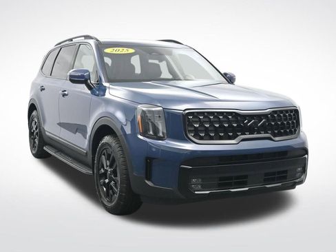 Used 2025 Kia Telluride SX Prestige X-Pro AWD/4WD image 3