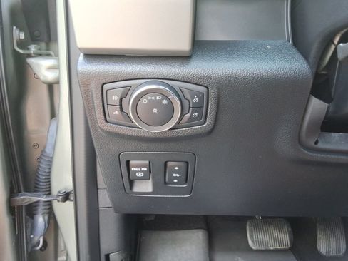 Used 2020 Ford F150 Lariat AWD/4WD image 39