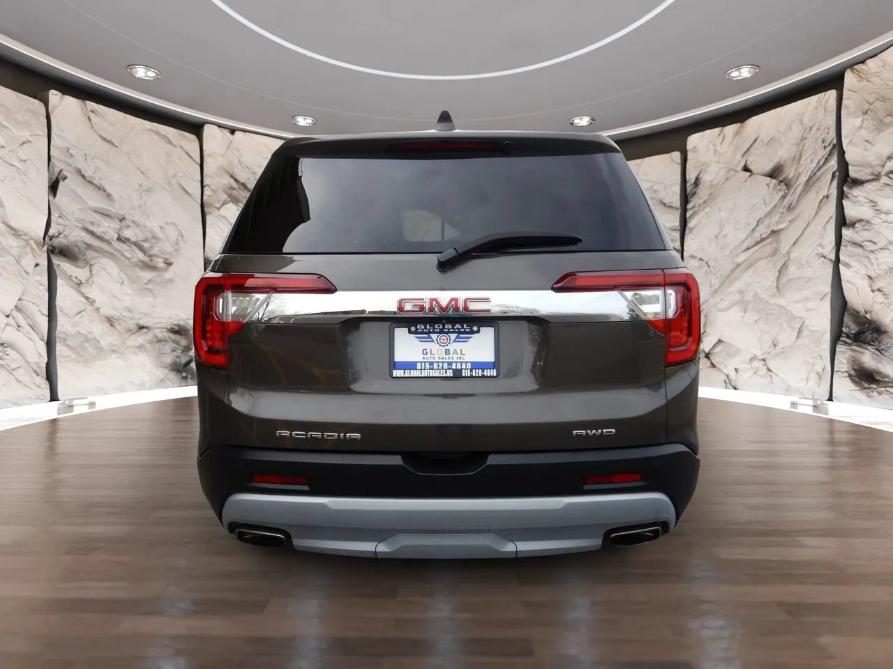 Used 2020 GMC Acadia SLE AWD/4WD image 7