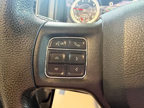 Used 2015 RAM 1500 Express AWD/4WD image 16