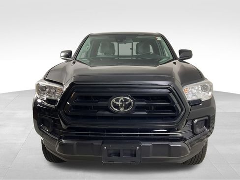 Used 2021 Toyota Tacoma SR w/ SX Package AWD/4WD image 3