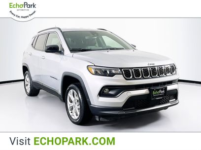 Used 2024 Jeep Compass Latitude