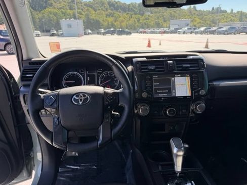 Certified 2023 Toyota 4Runner TRD Off-Road Premium w/ Moonroof Package AWD/4WD image 16