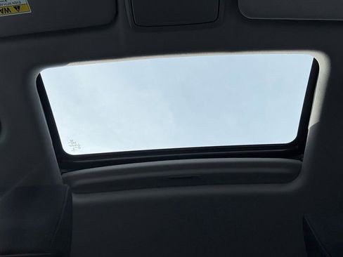 Used 2019 Honda CR-V EX image 42