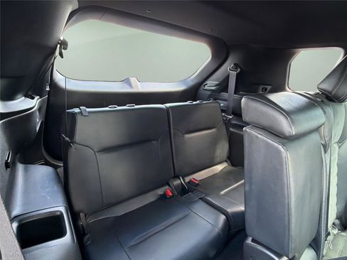 Used 2022 Mitsubishi Outlander SEL Black Edition AWD/4WD image 23