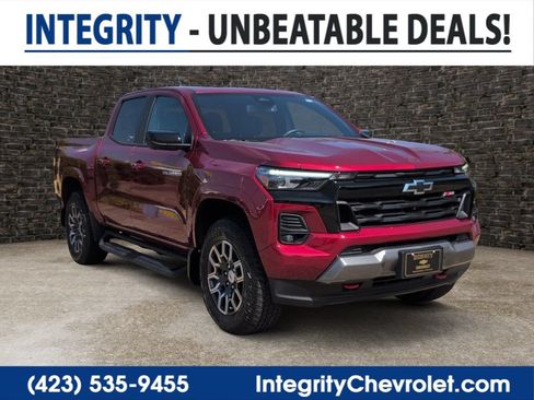 Used 2024 Chevrolet Colorado Z71 w/ Z71 Convenience Package 2 AWD/4WD image 1