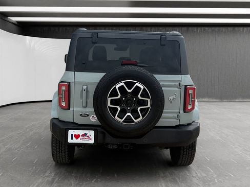 Used 2024 Ford Bronco Outer Banks AWD/4WD image 4