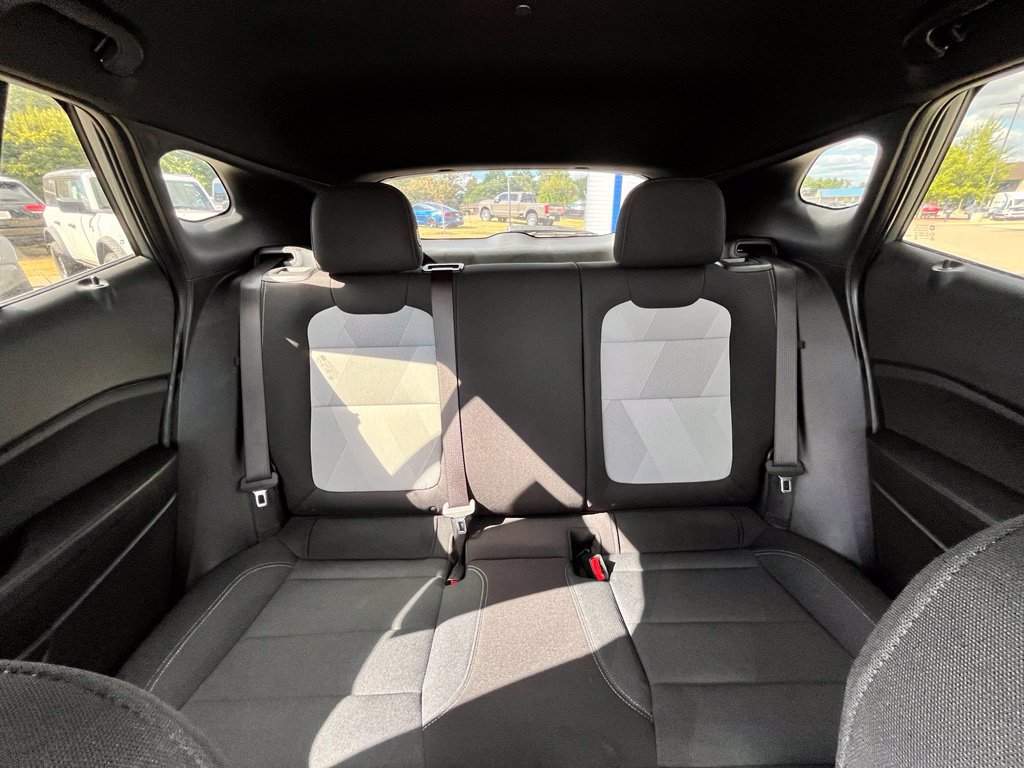 Used 2026 Chevrolet Trax RS FWD image 15