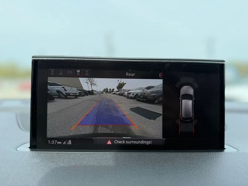 Used 2018 Audi Q7 3.0T Prestige w/ Prestige Package image 38