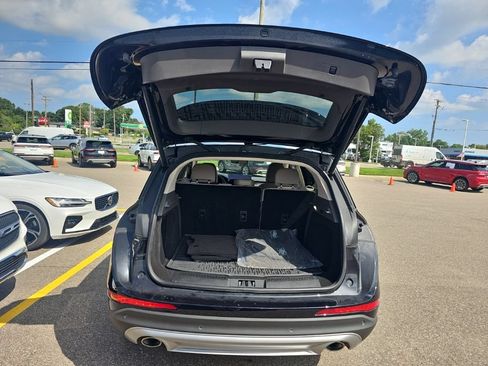Used 2023 Lincoln Corsair AWD w/ Equipment Group 101A image 16