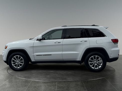 Used 2021 Jeep Grand Cherokee Laredo RWD image 5