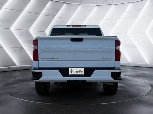 Certified 2023 Chevrolet Silverado 1500 Custom RWD image 4