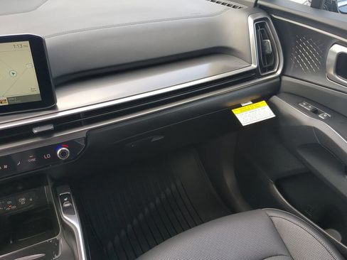 New 2026 Kia Sorento S image 16
