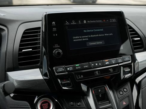 Used 2023 Honda Odyssey Elite image 11