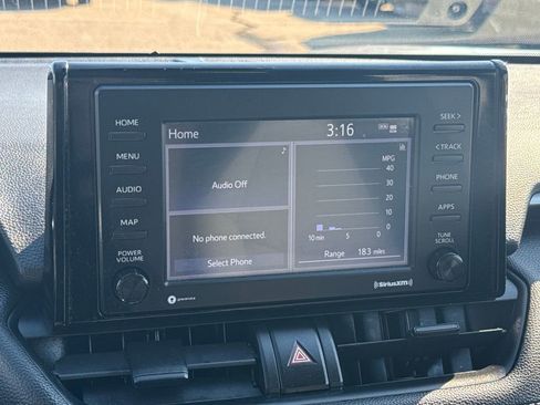 Used 2021 Toyota RAV4 LE image 21