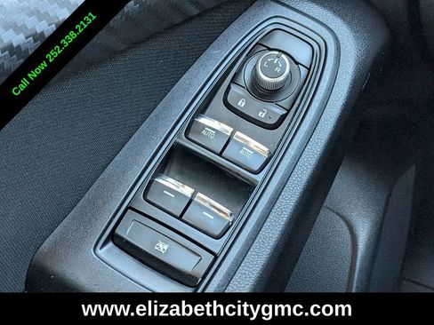 Used 2023 Subaru Ascent Premium w/ Convenience Package image 23