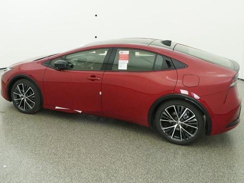 New 2026 Toyota Prius XLE image 4