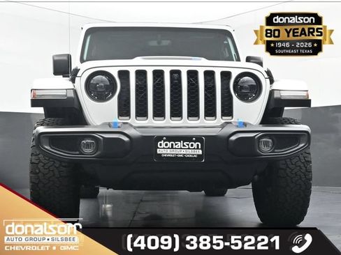 Used 2023 Jeep Wrangler Unlimited Rubicon 4xe w/ Cold Weather Group AWD/4WD image 16