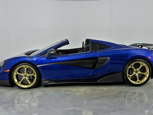 Used 2020 McLaren 600LT Spider RWD image 8