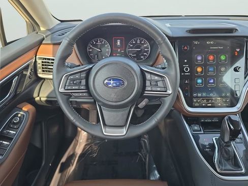 Certified 2025 Subaru Outback Touring AWD/4WD image 9