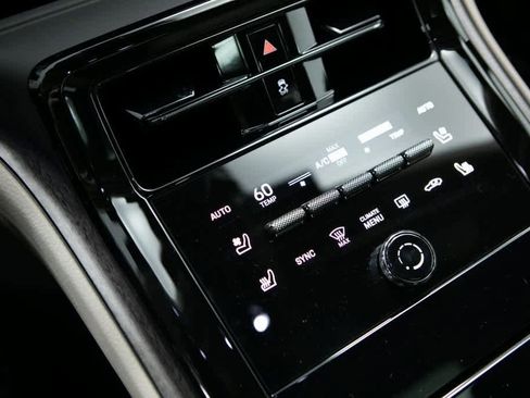 New 2025 Porsche Panamera 4 image 26