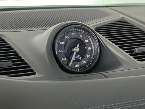 New 2026 Porsche Cayenne Coupe AWD/4WD image 32