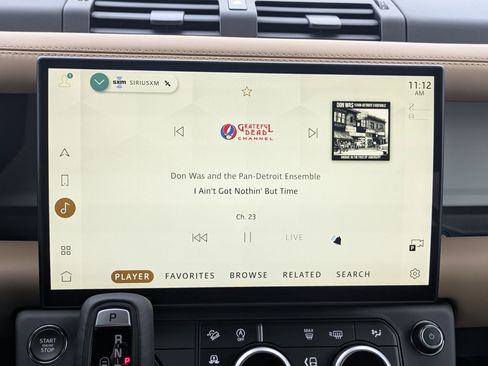 New 2026 Land Rover Defender 110 X-Dynamic SE image 12