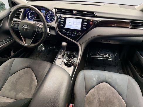 Used 2019 Toyota Camry LE w/ Carpet Mat Package image 12