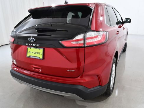 Used 2022 Ford Edge SEL w/ Convenience Package image 12