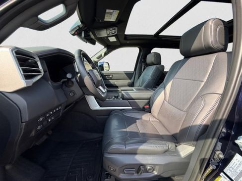 Used 2025 Toyota Tundra Platinum AWD/4WD image 10