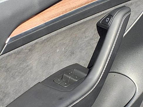 Used 2023 Tesla Model 3 Long Range image 9